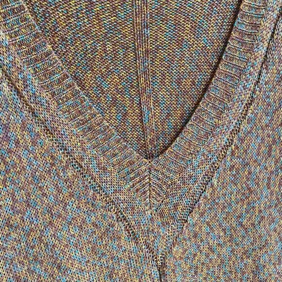 SCOOP multicolor V-neck sweater - size large - Picture 3 of 11